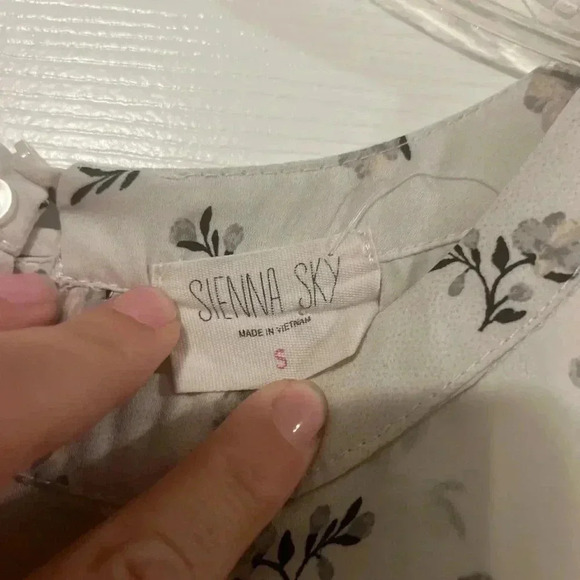 Sienna Sky Woman’s Floral Cut Out Blouse - Picture 4 of 6